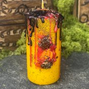 fLOWER pOWER  WITCH CANDLE HALLOWEEN SHAMAIN