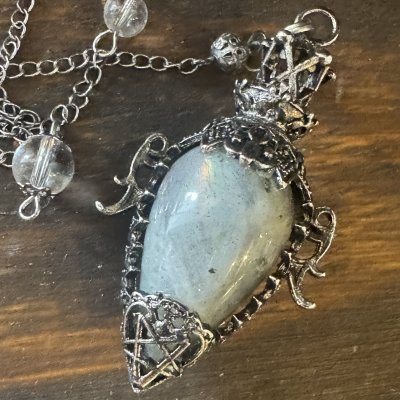 magisk pendel halssmycke Labradorite Kani NaturApotek