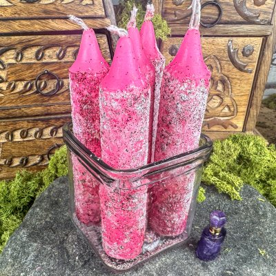 Flower Power Witch Spell Candle handrullat i örter & o